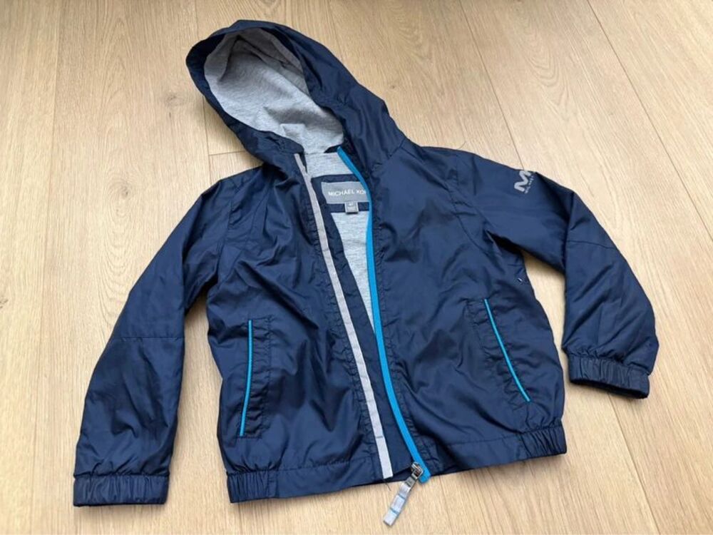 Michael kors 4T light jacket boys